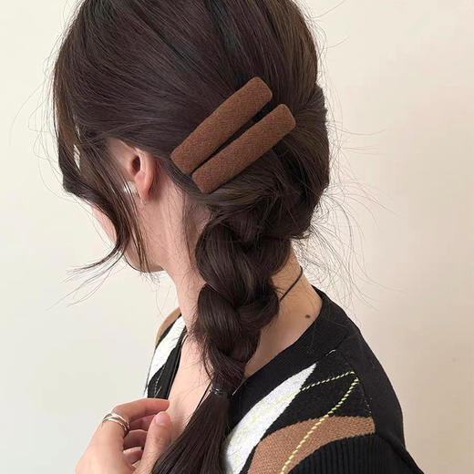 复古针织刘海碎发长方边夹-纪念日百货门店同款168043311 商品图4