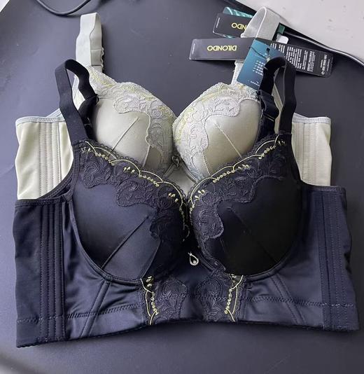 迪兰多小胸精油杯2.5CM厚专业塑形聚拢矫正防下垂调整软钢圈文胸2118158 商品图2