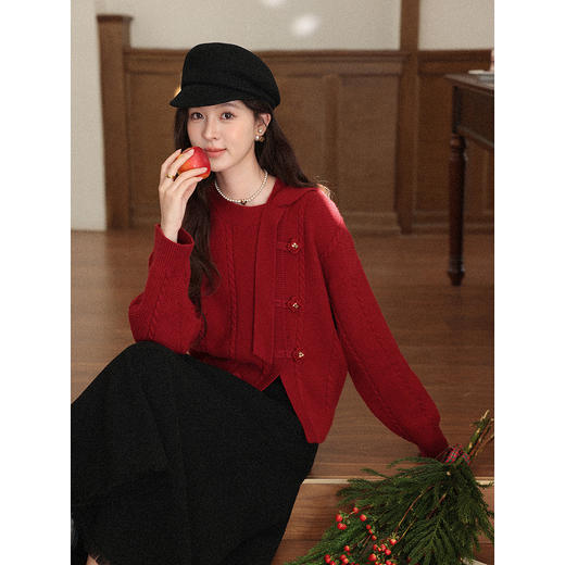 鹿向南「新年甜红」气质红色毛衣女秋冬新款蝴蝶结不规则针织上衣 商品图4