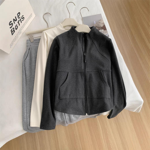 2025秋冬季保暖好看立领拉链衫 加厚韩系插肩长袖卫衣外套可内搭 商品图4