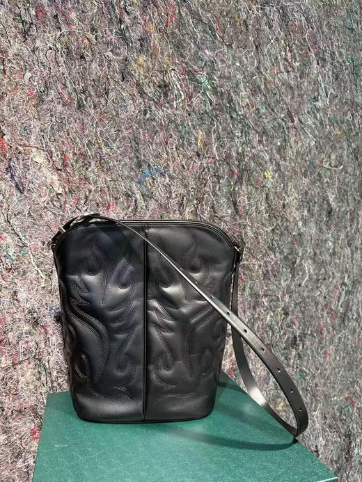 女款单肩包he 商品图0