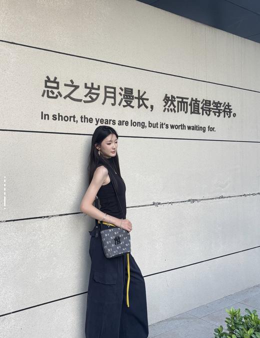 严选 | MLB复古牛仔老花小水桶包#25FW 碳灰色/浅蓝色 16*10*19（cm） 商品图1