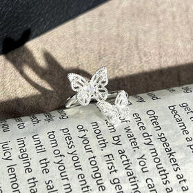 轻奢精致镂空蝴蝶镶嵌锆石灵动戒指-163493997