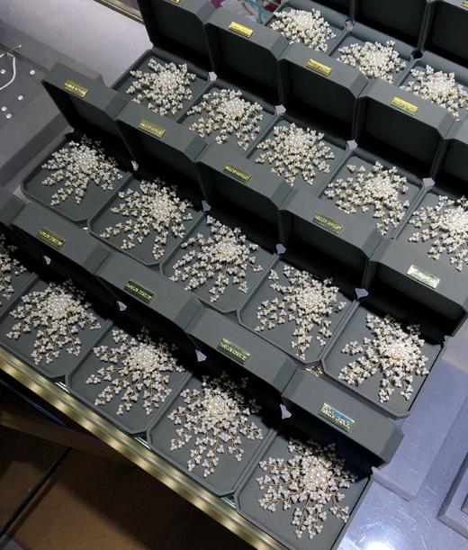 原创手工胸花 -大繁花（单款） 商品图0