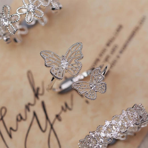 轻奢精致镂空蝴蝶镶嵌锆石灵动戒指-163493997 商品图1