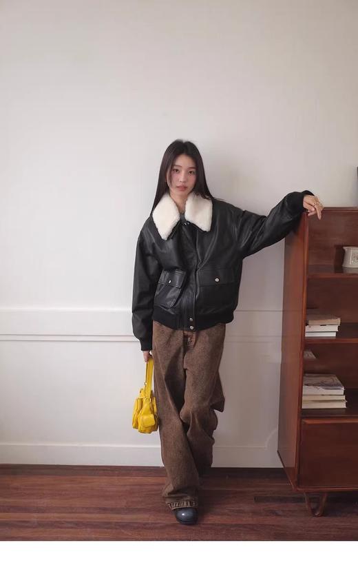 韩国oun*同款可拆卸毛领短款飞行员皮衣夹克 商品图3