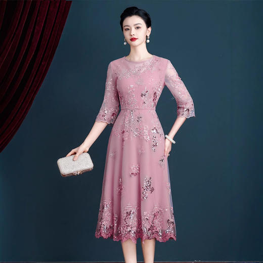 2025春新款礼服 紫色盘花优雅婚庆婚宴妈妈喜婆婆连衣裙 商品图0
