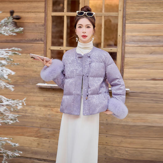 新中式国风羽绒服女短款冬季高级感复古提花洋气减龄90白鸭绒外套EBDU802 商品图2