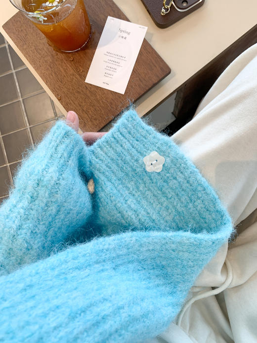 <曾小咸推荐>现货秒杀 ！微信超特价！韩系连帽中长款毛衣 日常239.99 立减130 秒杀109.99！！ 商品图13