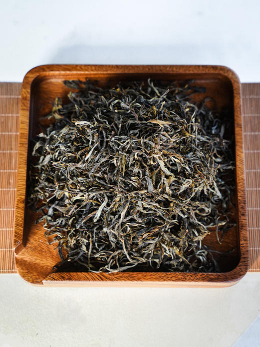 【鸡嘴壳】2025年倚邦古树春茶独特而珍稀的普洱茶佳品云南深山中的“细叶皇后”500克/箱 商品图2