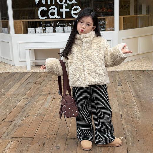 艾摩贝贝女童软萌小短款棉衣时髦保暖夹棉毛绒立领外套，冬日氛围感担当！ 商品图4