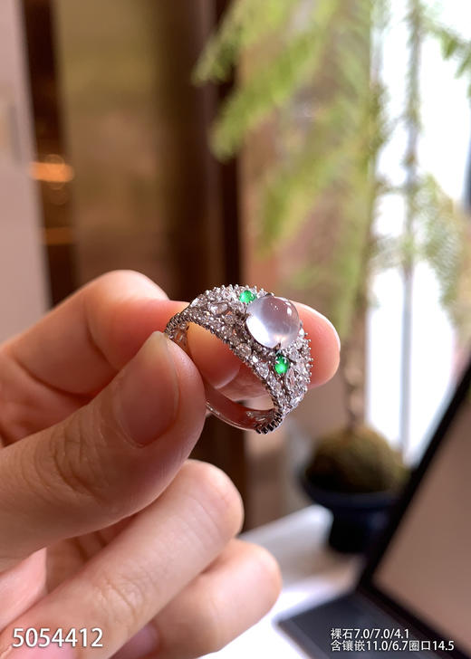 5054412，蛋面戒指。具体价格微信咨询 商品图0