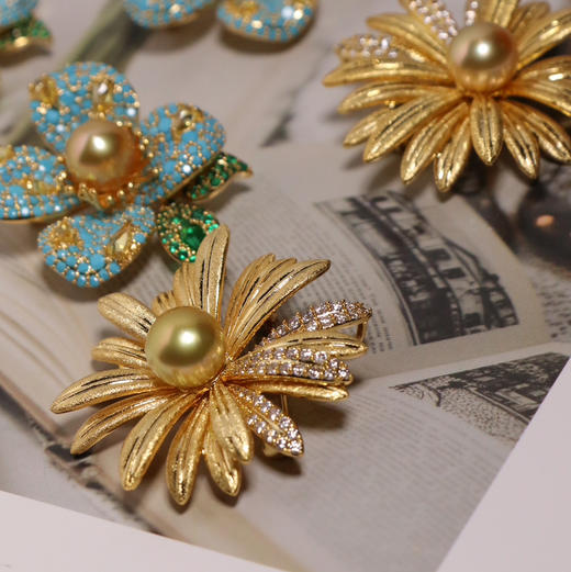 南洋金珠胸针 雏菊和四叶花 搭配毛衣也超好看 商品图4