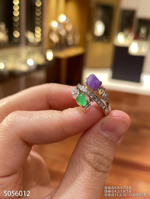 5056012，随形戒指。具体价格微信咨询 商品图1