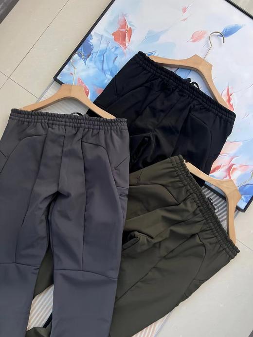 D122164加绒男子复合摇粒绒梭织运动软壳长裤 商品图2