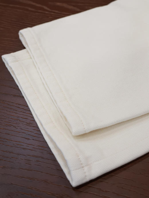 摩登白高腰显瘦直筒牛仔裤 商品图2