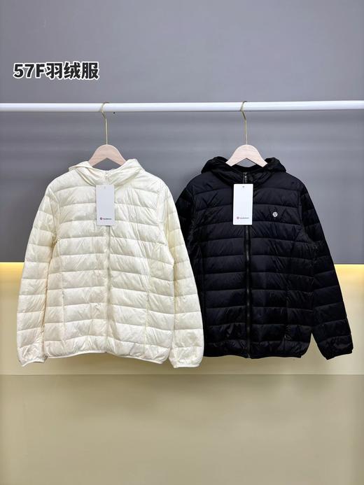 D122140女士轻暖系列连帽白鸭绒夹克式羽绒服 商品图0