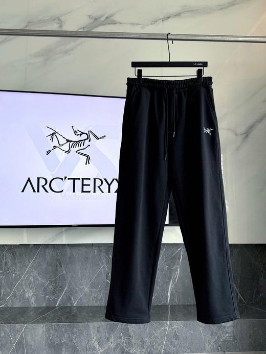 刺绣款 男女同款 高品质区别市场通货。始祖鸟小鸟家鸟骨头25SS男女款秋冬季长裤休闲裤 敞口运动裤 商品图3