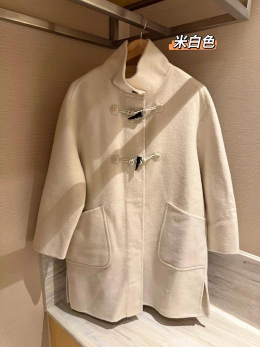 D122113赵露思同款上身减龄又显瘦小熊羊绒牛角扣大衣 商品图3