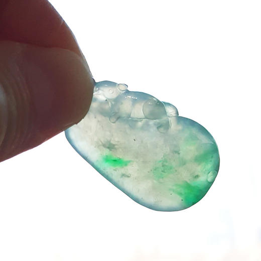 【天然正品】A货翡翠天然精品冰种飘阳绿福瓜造型翡翠（福气满满）吊坠项链 31.4*18.4*6.7MM（皆取最大值） 081225NJM05 商品图8