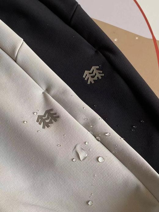 D122174户外科技面料女款针织修身运动休闲长裤 商品图4
