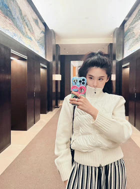 MO-C 针织拼接鹅绒夹克