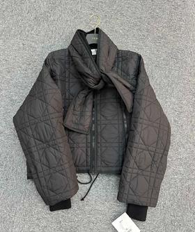 女款菱格短款外套he010