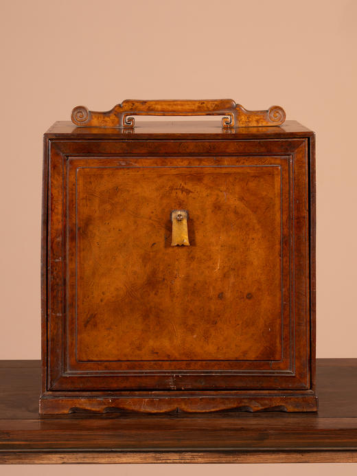 清代  瘿木提梁书箱 商品图1