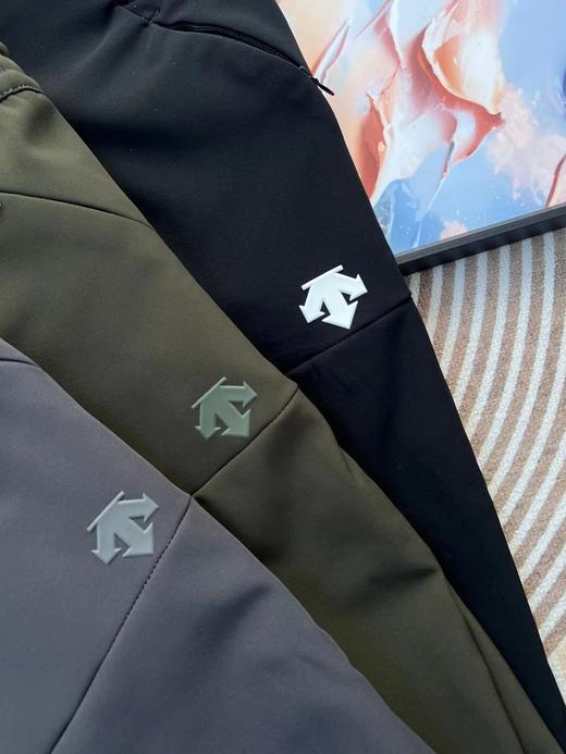 D122164加绒男子复合摇粒绒梭织运动软壳长裤 商品图3