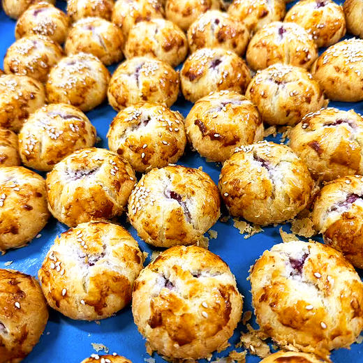 尝鲜福利『云南鲜花饼』现烤现发，层层起酥，花香浓郁，甜而不齁，不干噎不油腻，不添加香精色素 商品图5