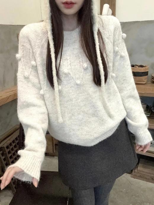 D122122秋冬新款设计感软糯毛球圆领毛衣菱形麻花甜美套头针织衫女 商品图3