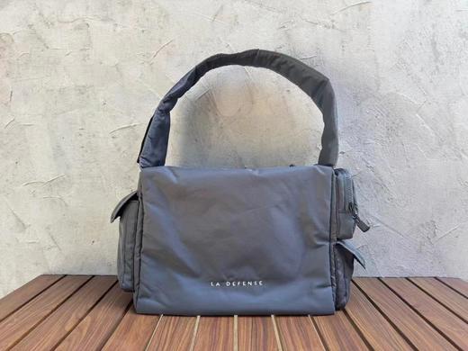 D122118冬季新款轻便型多口袋背包日系户外多功能单肩包 商品图2