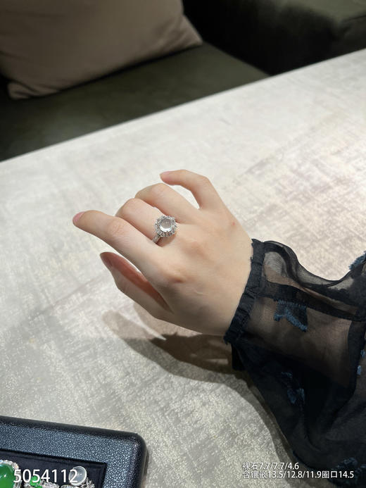 5054112，蛋面戒指。句具体价格微信咨询 商品图4