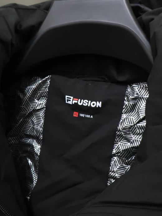 D122156温暖冬日都市休闲新款连帽户外羽绒服外套 商品图12