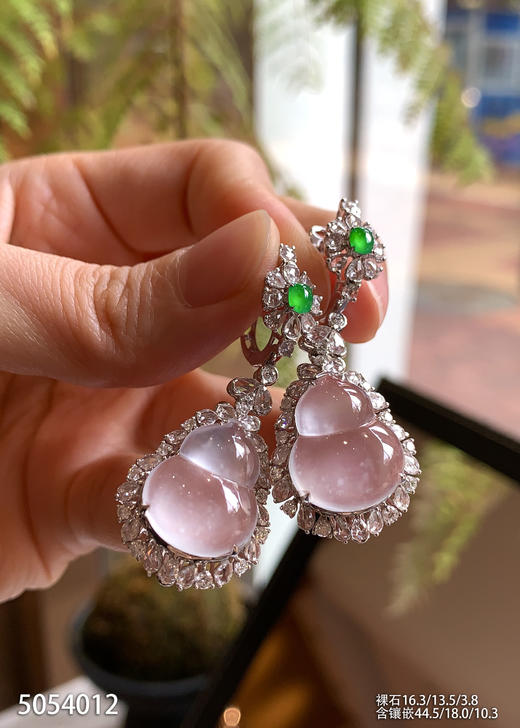 5054012，葫芦耳坠。具体价格微信咨询 商品图0