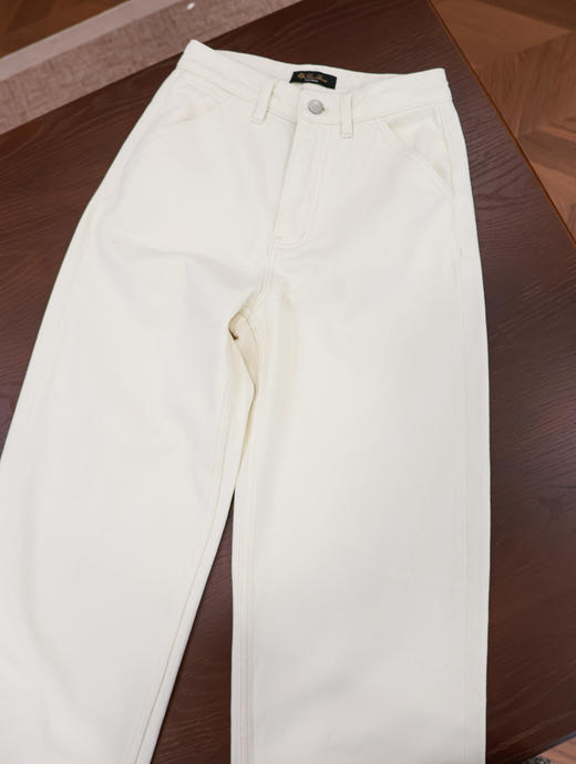 摩登白高腰显瘦直筒牛仔裤 商品图0