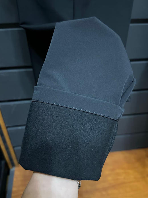 正品比音勒芬高尔夫秋冬 净色长裤防风防水保暖加绒裤，韩国产
尺码M～3XL
原价1780 商品图7