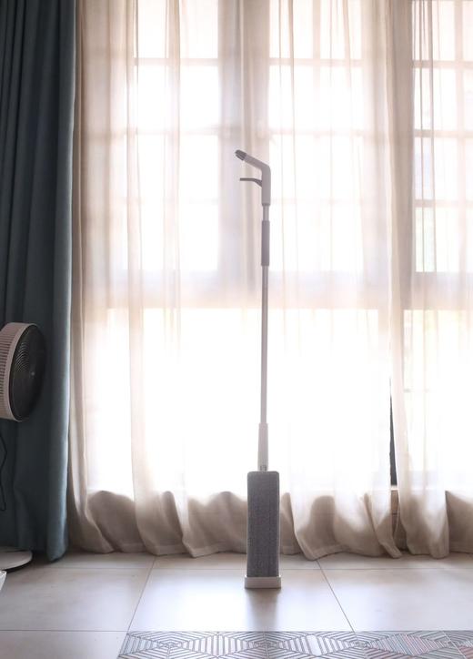 猫太推荐——干湿两用 创新自挤拖把 无需手洗 无死角（白红搭配） 商品图0