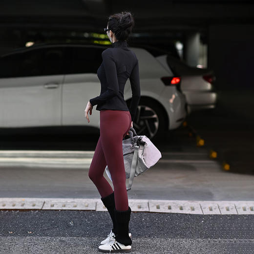 Beemen瑜伽服带口袋外套女 立领拉链磨毛裸感 弹力修身健身运动长袖外套 商品图3