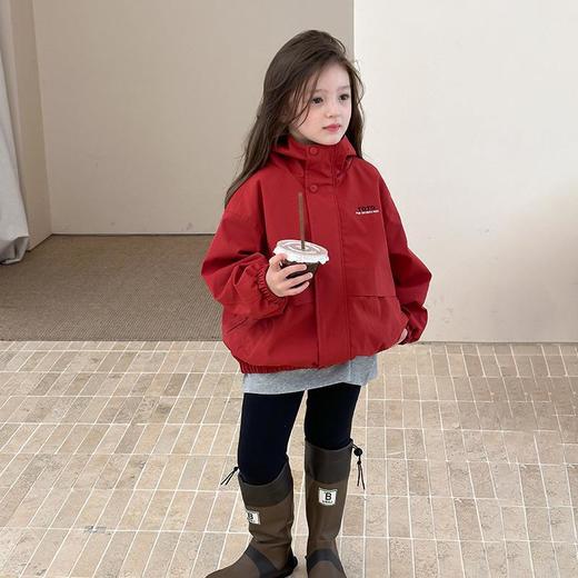艾摩贝贝2025秋男女童韩版休闲户外防水防风冲锋衣连帽外套上衣潮 商品图2