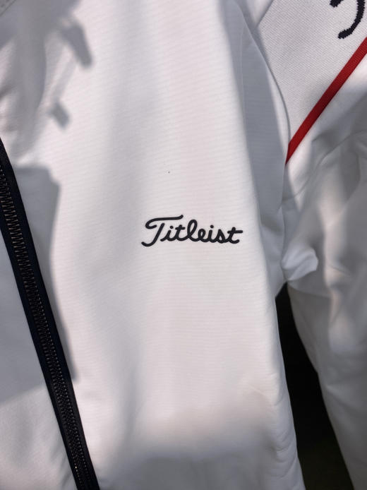 全新T IT春秋外套M码秒杀只要249元 商品图4