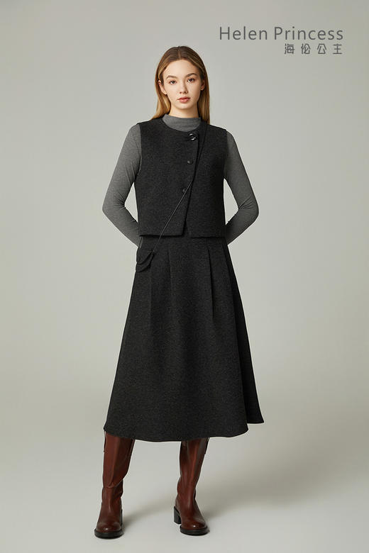 文艺风马甲套装裙 商品图0