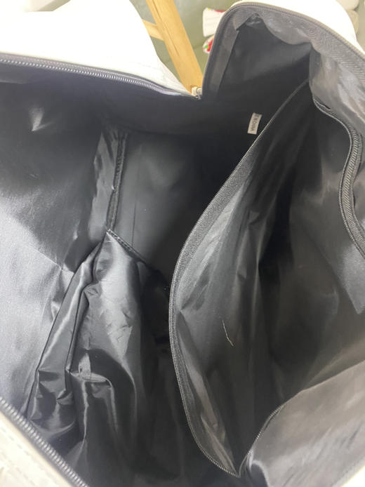 全新正品大容量小精灵衣物包.可干湿分离秒杀只要168元 商品图0