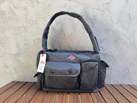 D122118冬季新款轻便型多口袋背包日系户外多功能单肩包 商品图1