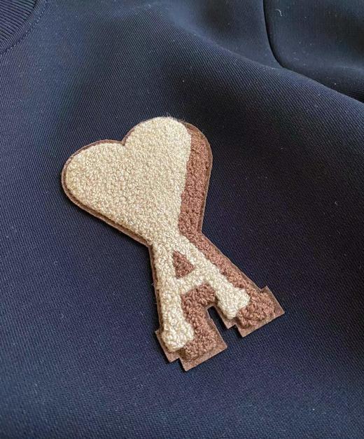 D122144暖绒里藏着爱心毛巾绣加绒圆领卫衣男女同款 商品图11