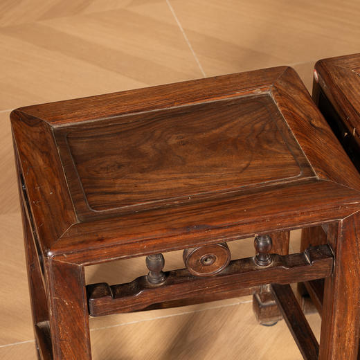 清代  红木铜钱工方凳（一堂） 商品图2