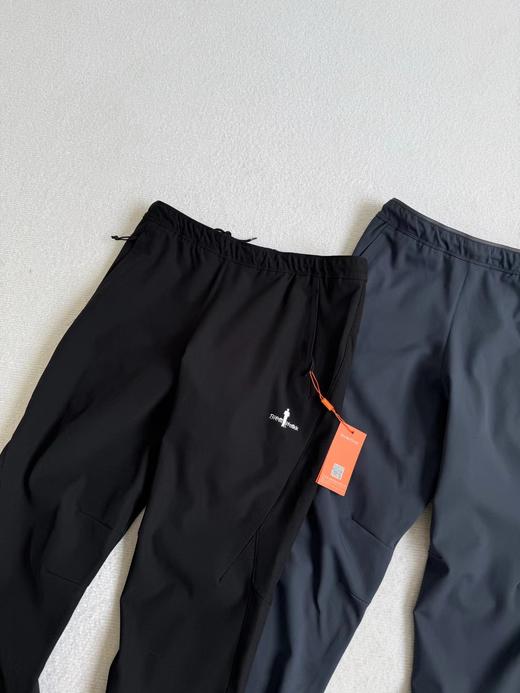 D122131秋冬登山男士拉绒底衬修身长裤户外登山软壳加绒裤 商品图3