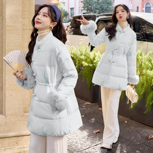 HJY2577522025年冬季新款90白鸭绒狐狸毛中长款中式国风刺绣收腰显瘦羽绒服 商品图1