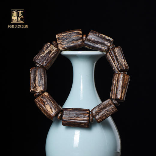 天然菩萨沉香随形手串 沉水级 18.8克 SP8381 商品图0