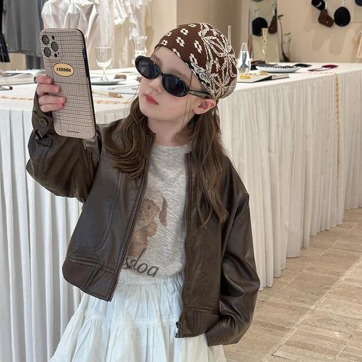 艾摩贝贝2025秋季童装女童宝宝休闲帅气个性短款夹克皮衣外套上衣 商品图2